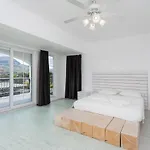 Crystal Villa *