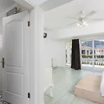 Crystal Villa *
